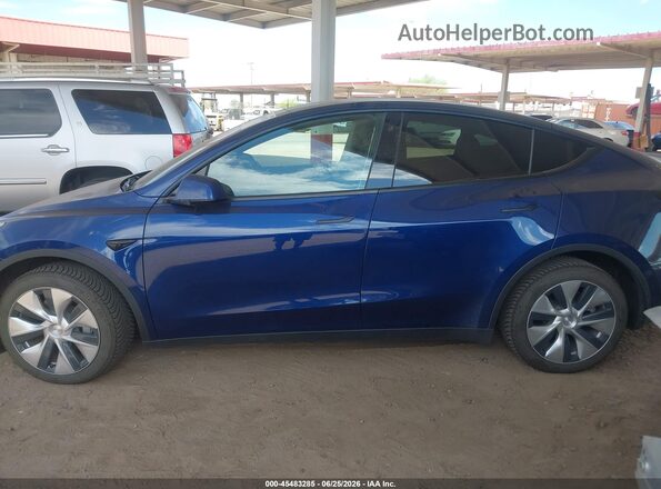 7SAYGDEE7NF369556 2022 TESLA MODEL Y Blue სალონის 360-გრადუსიანი ხედი