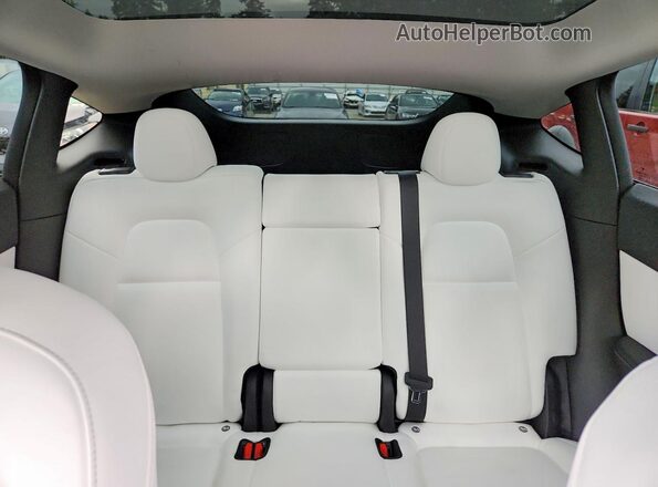 7SAYGDEE7NF393839 2022 TESLA MODEL Black Rear seats view