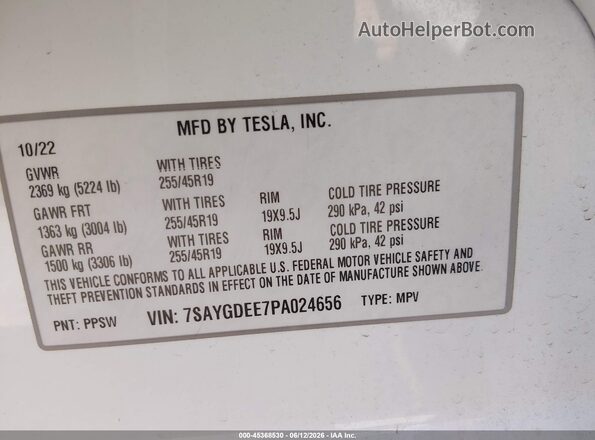 7SAYGDEE7PA024656 2023 TESLA MODEL Y White Vista del compartimento del motor