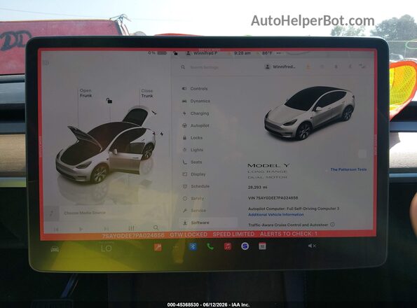 7SAYGDEE7PA024656 2023 TESLA MODEL Y White Vista de los asientos traseros
