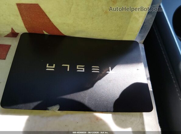 7SAYGDEE7PA024656 2023 TESLA MODEL Y White Vista del salpicadero