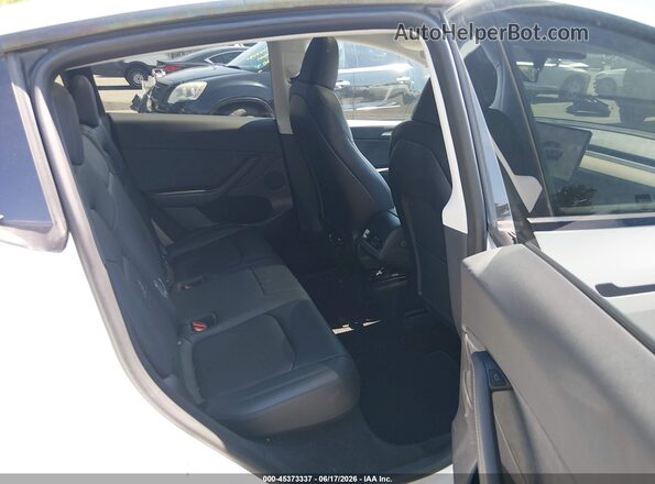 7SAYGDEE7PA092911 2023 TESLA MODEL Y White VIN կոդի պիտակի տեսք