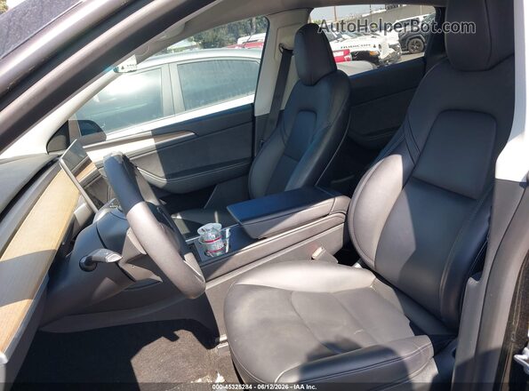 7SAYGDEE7PA125907 2023 TESLA MODEL Y Black 