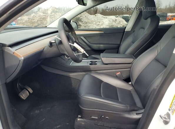7SAYGDEE7PF685638 2023 TESLA MODEL White წინა სალონის ხედი