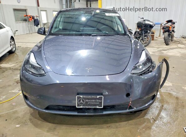 7SAYGDEE7PF689690 2023 TESLA MODEL Charcoal Widok z przodu