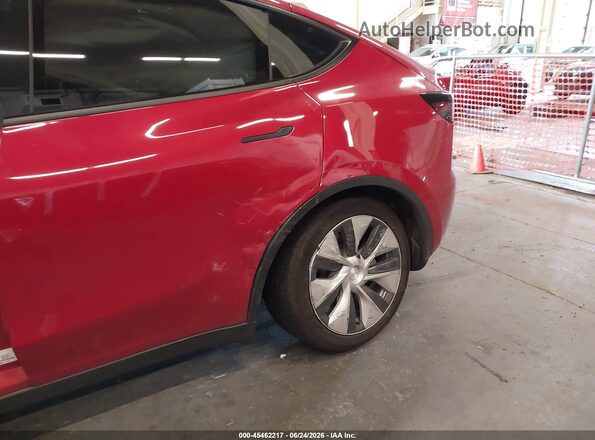 7SAYGDEE7PF798294 2023 TESLA MODEL Y Red Widok z przodu
