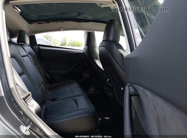 7SAYGDEE7PF852693 2023 TESLA MODEL Y Gray VIN კოდის სტიკერის ხედი