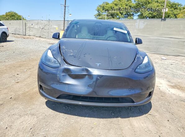 7SAYGDEE7RA220227 2024 TESLA MODEL Gray Front view