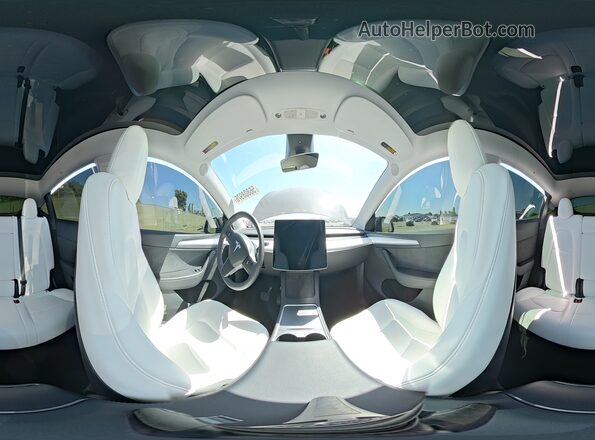 7SAYGDEE7RA220227 2024 TESLA MODEL Gray 360 interior view