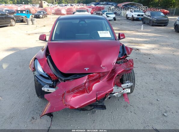7SAYGDEE7RF047067 2024 TESLA MODEL Y Red Առջևի վահանակի տեսք