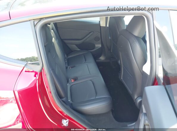 7SAYGDEE7RF047067 2024 TESLA MODEL Y Red VIN կոդի պիտակի տեսք