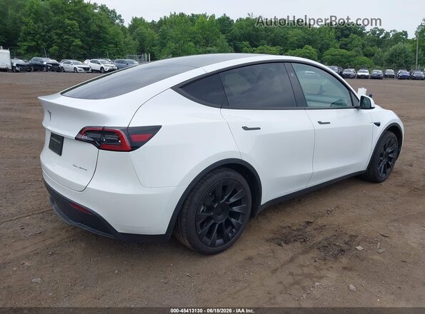 7SAYGDEE7SF220138 2025 TESLA MODEL Y Белый Задняя правая четверть
