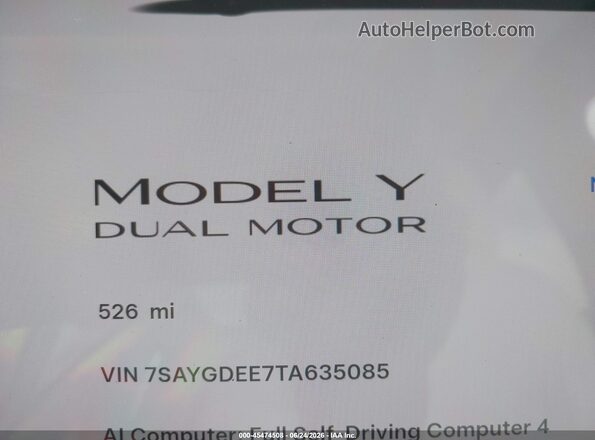 7SAYGDEE7TA635085 2026 TESLA MODEL Y Gray 