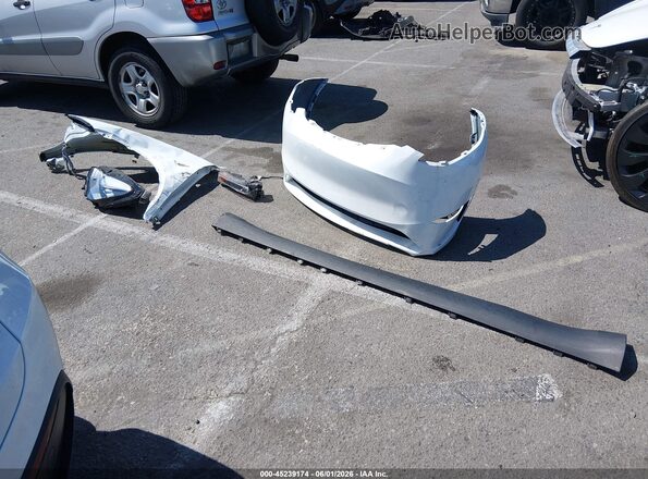 7SAYGDEE8PA025301 2023 TESLA MODEL Y White Widok deski rozdzielczej