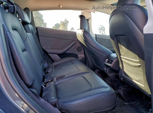 7SAYGDEE8PA050599 2023 TESLA MODEL Gray 