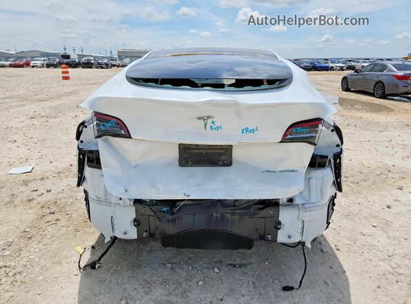 7SAYGDEE8PA067824 2023 TESLA MODEL White 