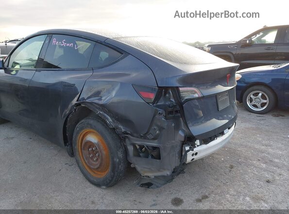 7SAYGDEE8PF639929 2023 TESLA MODEL Y Gray Vista frontal