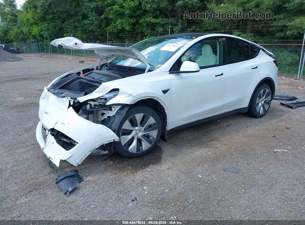 7SAYGDEE8PF697202 2023 TESLA MODEL Y White Vista tres cuartos delantera izquierda