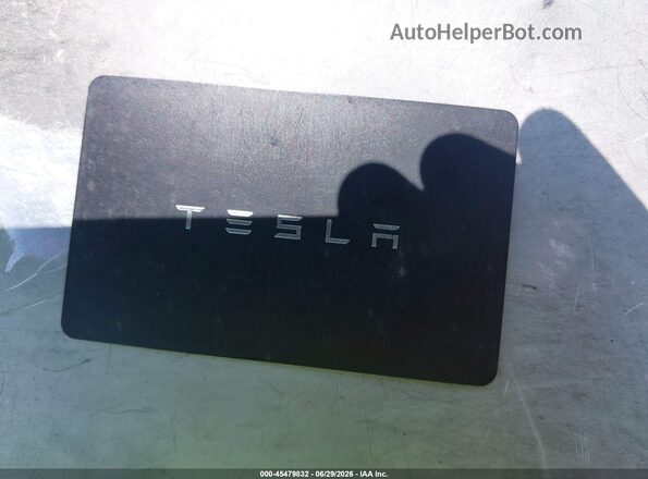7SAYGDEE8PF697202 2023 TESLA MODEL Y White Vista del salpicadero
