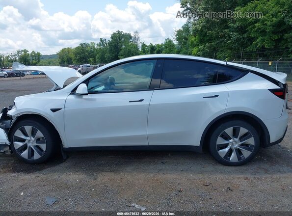 7SAYGDEE8PF697202 2023 TESLA MODEL Y White 