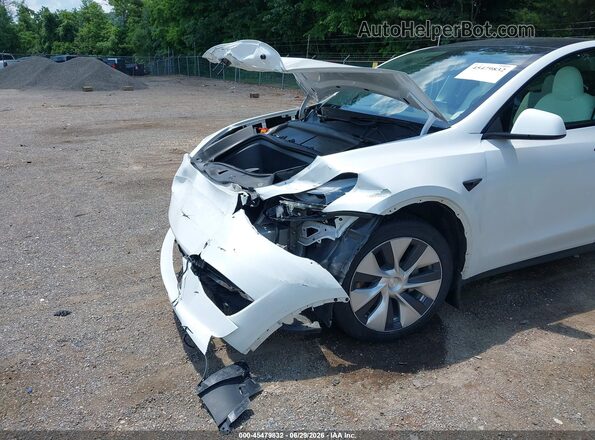 7SAYGDEE8PF697202 2023 TESLA MODEL Y White Vista frontal