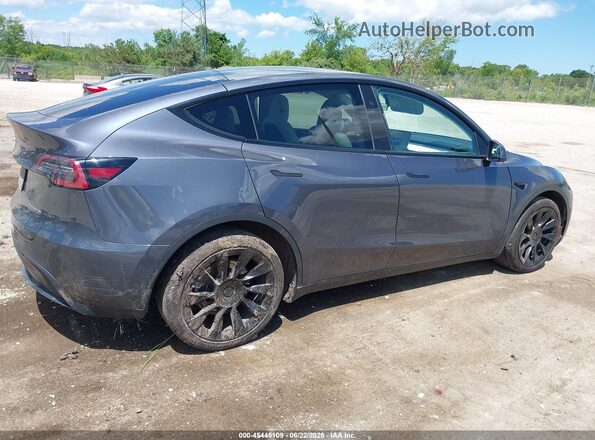 7SAYGDEE8PF807391 2023 TESLA MODEL Y Gray Tył prawy