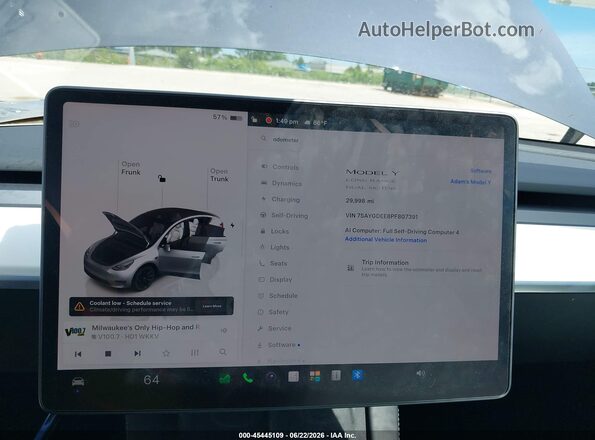 7SAYGDEE8PF807391 2023 TESLA MODEL Y Gray Widok tylnych siedzeń