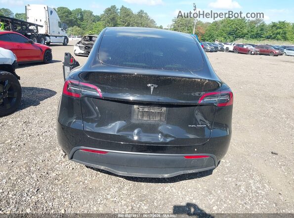 7SAYGDEE8RA219619 2024 TESLA MODEL Y Black 