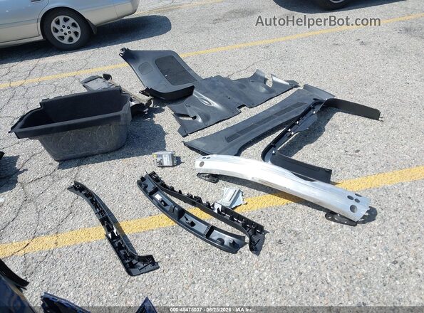7SAYGDEE8RF152989 2024 TESLA MODEL Y Синий Вид панели приборов