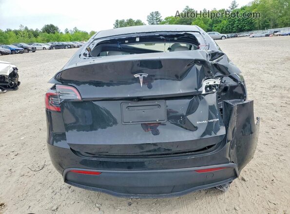7SAYGDEE8SF297696 2025 TESLA MODEL Black Widok z tyłu