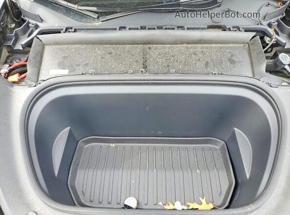 7SAYGDEE8SF297696 2025 TESLA MODEL Black Widok wnętrza z tyłu