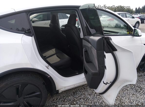 7SAYGDEE8TF426294 2026 TESLA MODEL Y White VIN կոդի պիտակի տեսք