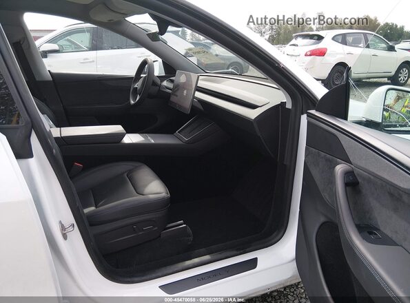 7SAYGDEE8TF426294 2026 TESLA MODEL Y White 