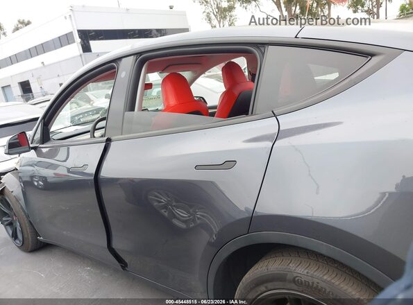 7SAYGDEE9NA020010 2022 TESLA MODEL Y Серый Панорамный вид салона 360°