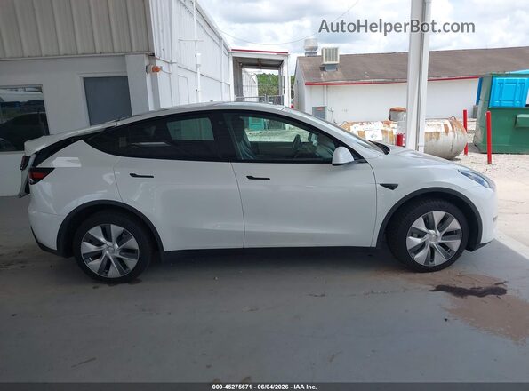 7SAYGDEE9PA035206 2023 TESLA MODEL Y White Սալոնի հետևի տեսք