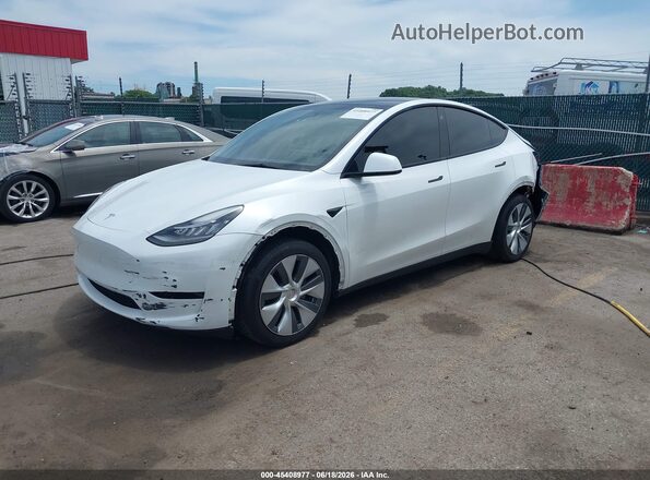 7SAYGDEE9PA037697 2023 TESLA MODEL Y White Vista tres cuartos delantera izquierda