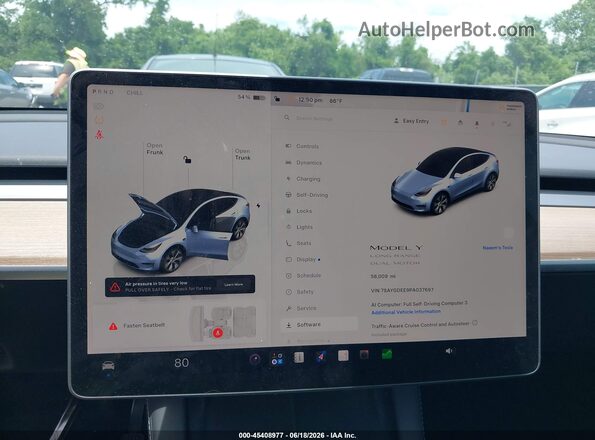 7SAYGDEE9PA037697 2023 TESLA MODEL Y White Vista de los asientos traseros
