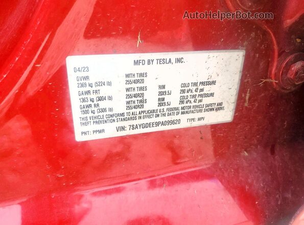 7SAYGDEE9PA099620 2023 TESLA MODEL Red VIN կոդի պիտակի տեսք