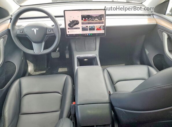 7SAYGDEE9PA109949 2023 TESLA MODEL Черный Вид панели приборов