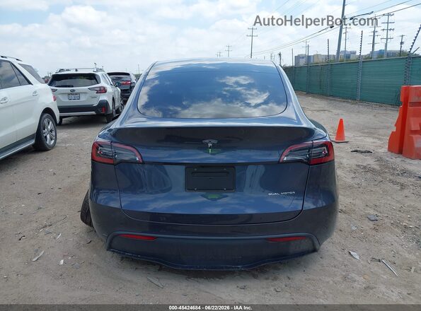 7SAYGDEE9PA162733 2023 TESLA MODEL Y Gray 