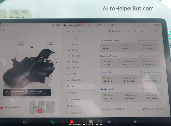 7SAYGDEE9PF710555 2023 TESLA MODEL Y Gray Widok tylnych siedzeń
