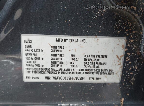 7SAYGDEE9PF795994 2023 TESLA MODEL Y Gray Вид підкапотного простору
