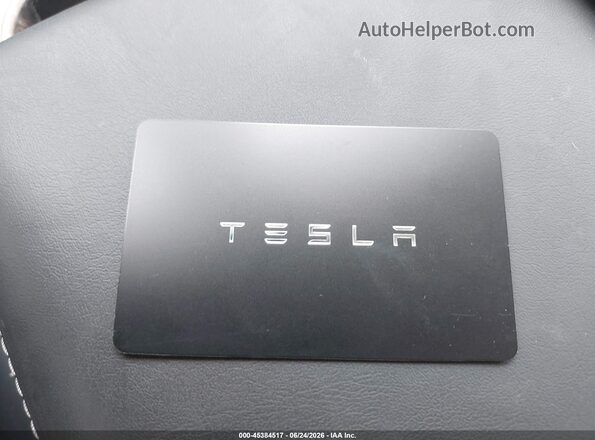 7SAYGDEE9RA325612 2024 TESLA MODEL Y Красный Вид сзади