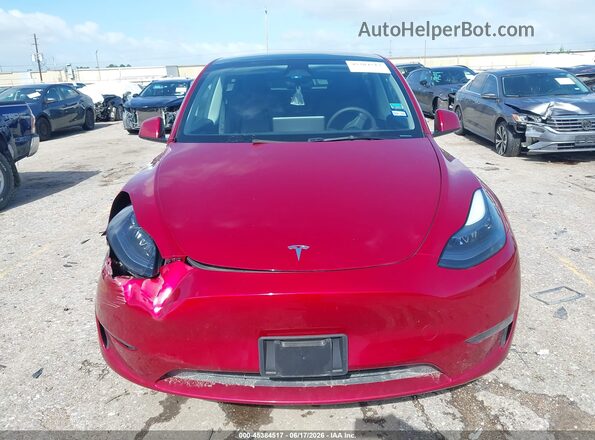 7SAYGDEE9RA325612 2024 TESLA MODEL Y Красный Вид панели приборов