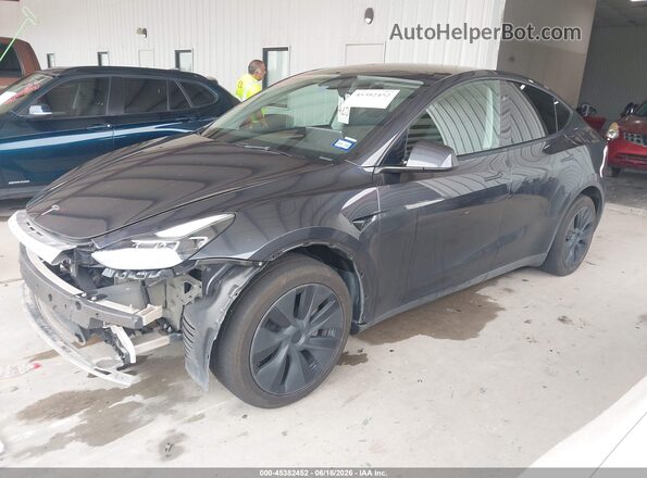 7SAYGDEE9RA336299 2024 TESLA MODEL Y Gray Front left