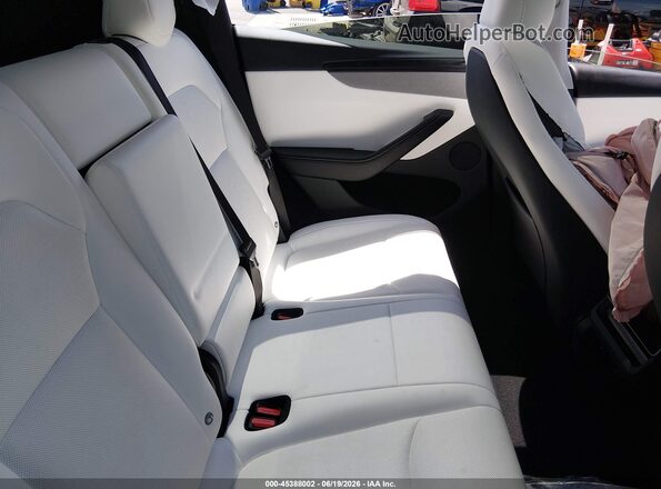 7SAYGDEE9TA468518 2026 TESLA MODEL Y White Вид наклейки з VIN-кодом