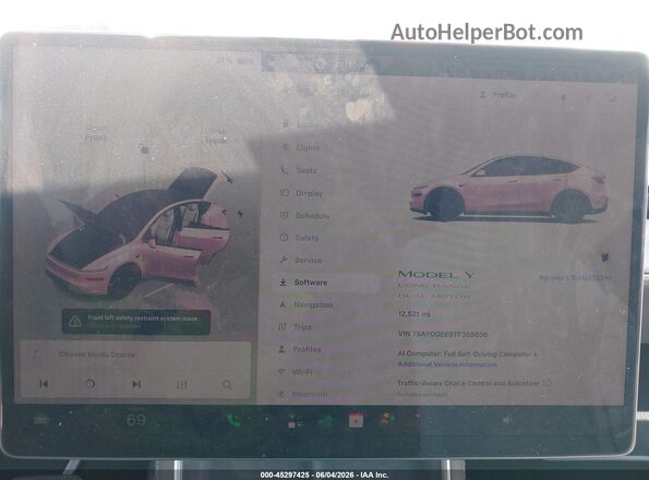 7SAYGDEE9TF358636 2026 TESLA MODEL Y White უკანა სავარძლების ხედი