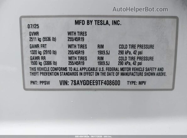 7SAYGDEE9TF408600 2026 TESLA MODEL Y White VIN կոդի պիտակի տեսք