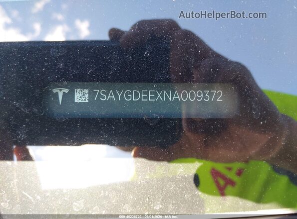 7SAYGDEEXNA009372 2022 TESLA MODEL Y Gray Engine compartment view
