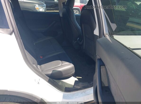 7SAYGDEEXPA069476 2023 TESLA MODEL Y White Vista de la etiqueta del VIN